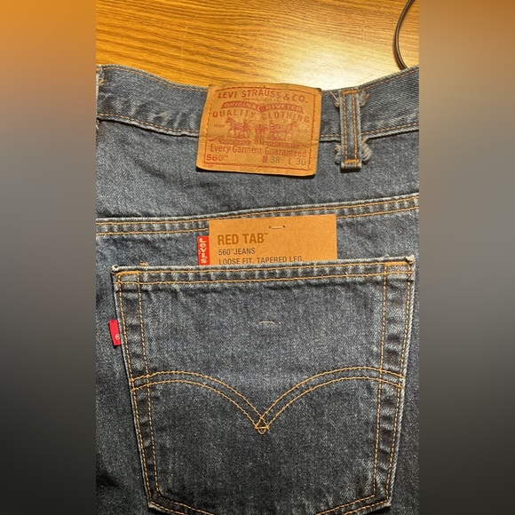 A vintage death stock Levi’s 560 loose fit men’s size 38x30 USA made NWT - Picture 4 of 10